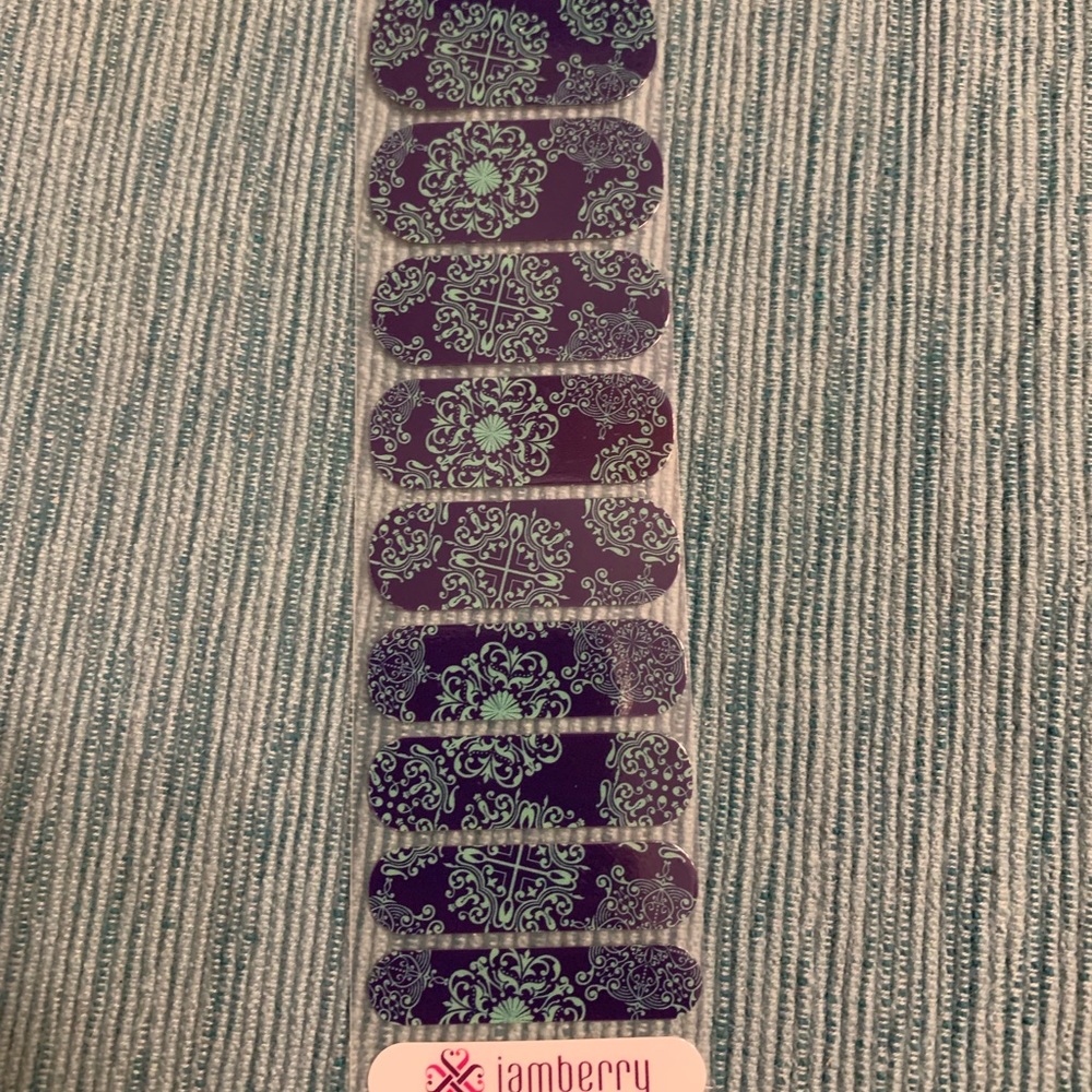 Jamberry Wrap - August 2014 Host Exclusive